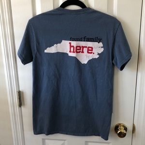 Vintage Tee Family found here North Carolina size small